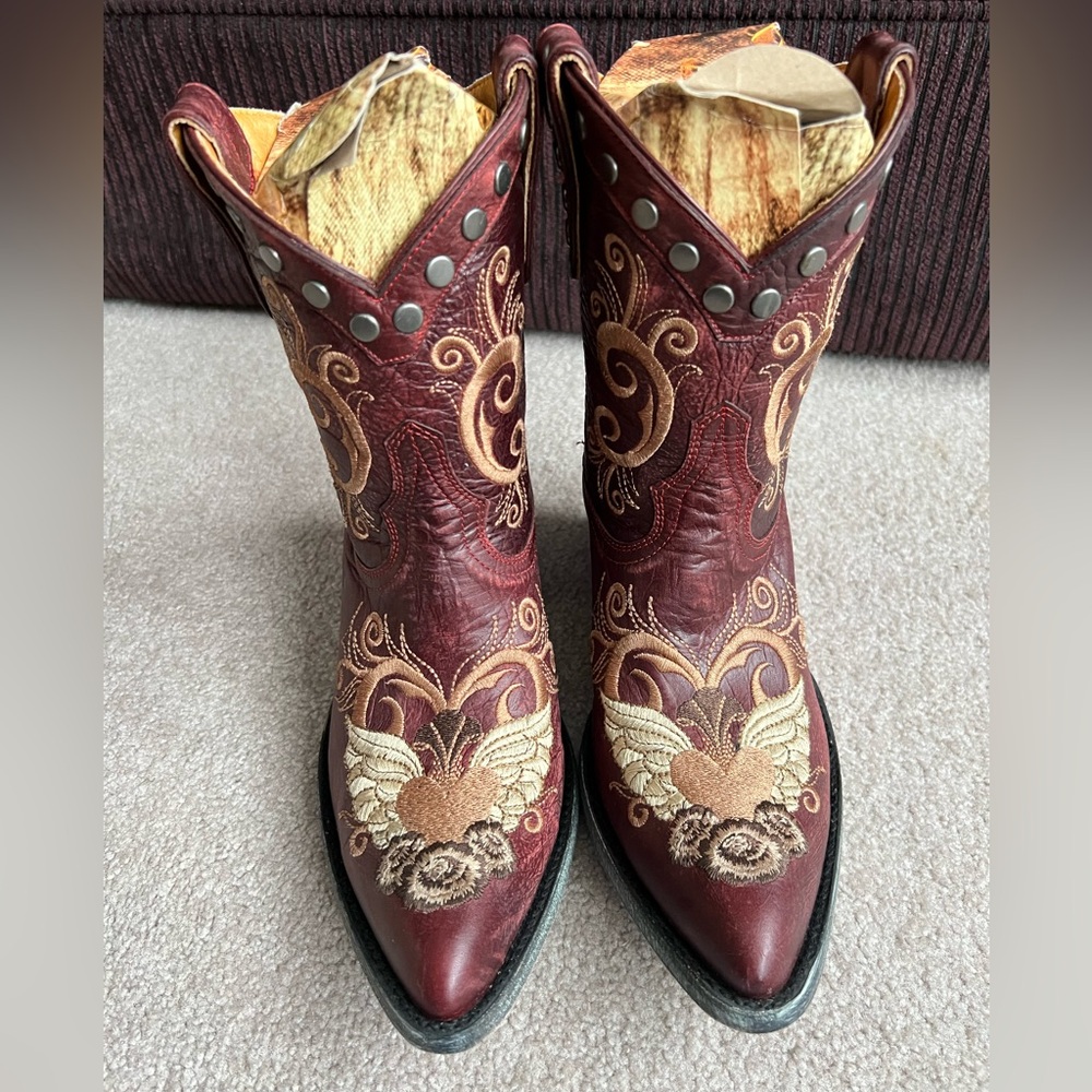NIB Old Gringo 9.5 Grace Little G Western cowboy Boots Heart Wings